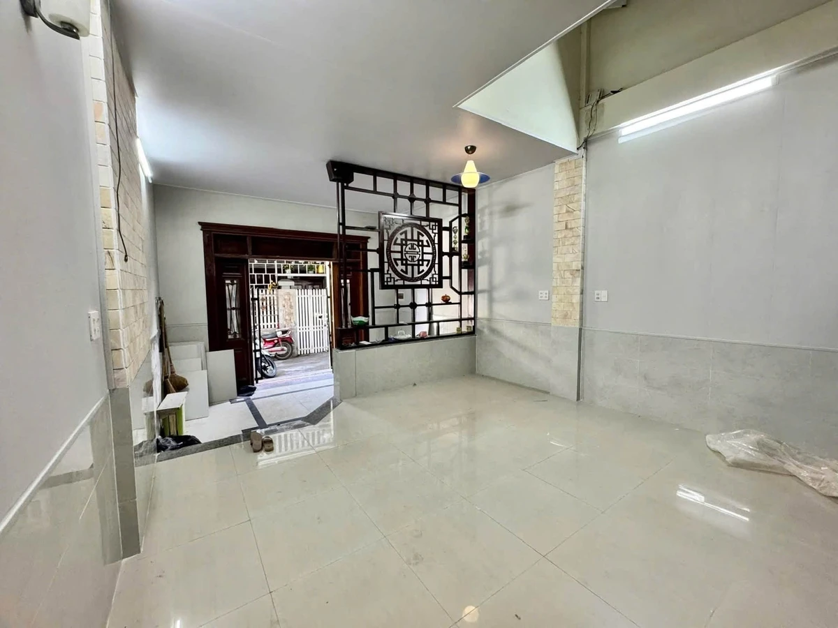 Bán nhà 3 tầng 72,2m² Lê Quý Đôn, Quận 1 - Ảnh thu nhỏ 2