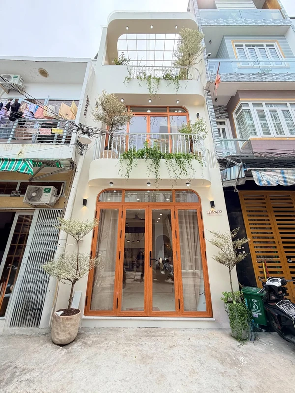 Bán nhà phố 40m² 3PN gần AEON Tân Phú, 5.99 tỷ