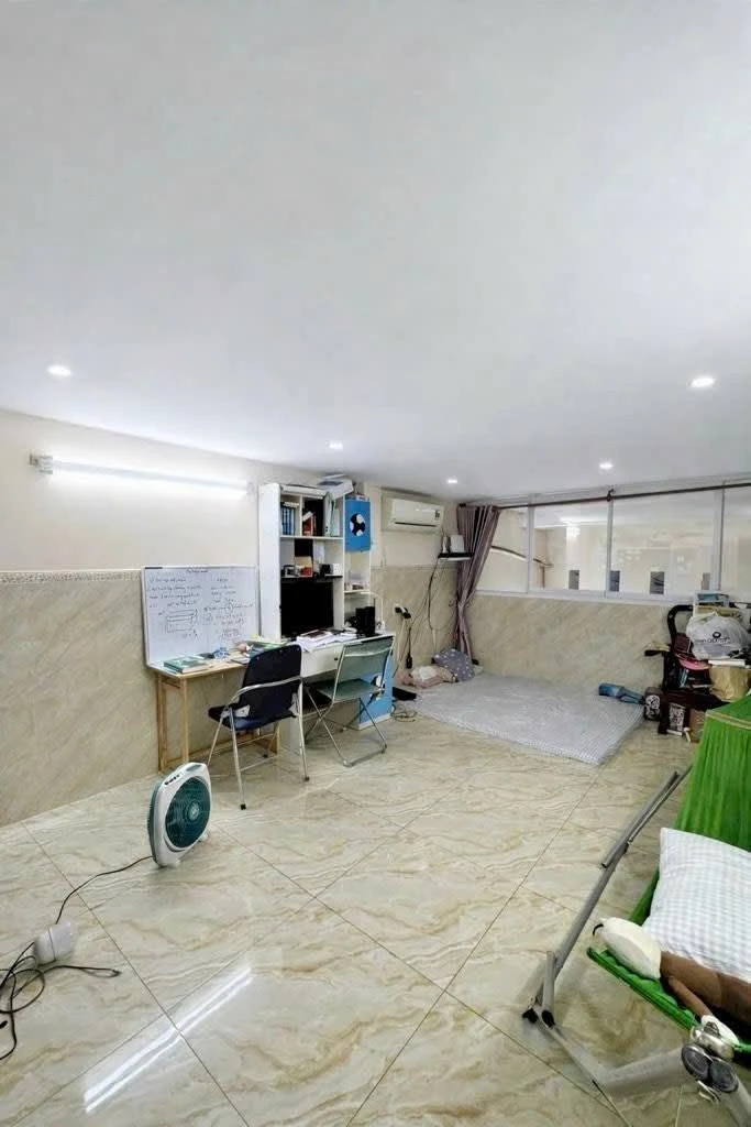 Bán nhà Phú Nhuận 37m2, 2 phòng ngủ, trên 6 tỉ - Ảnh thu nhỏ 3