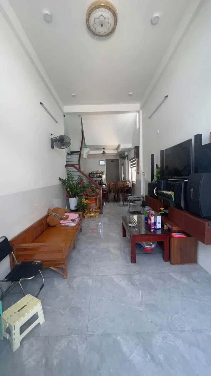 Bán nhà hẻm Tây Sơn, Quy Nhơn, 43m2, 2PN, 3 tỷ 100 triệu - Ảnh thu nhỏ 2