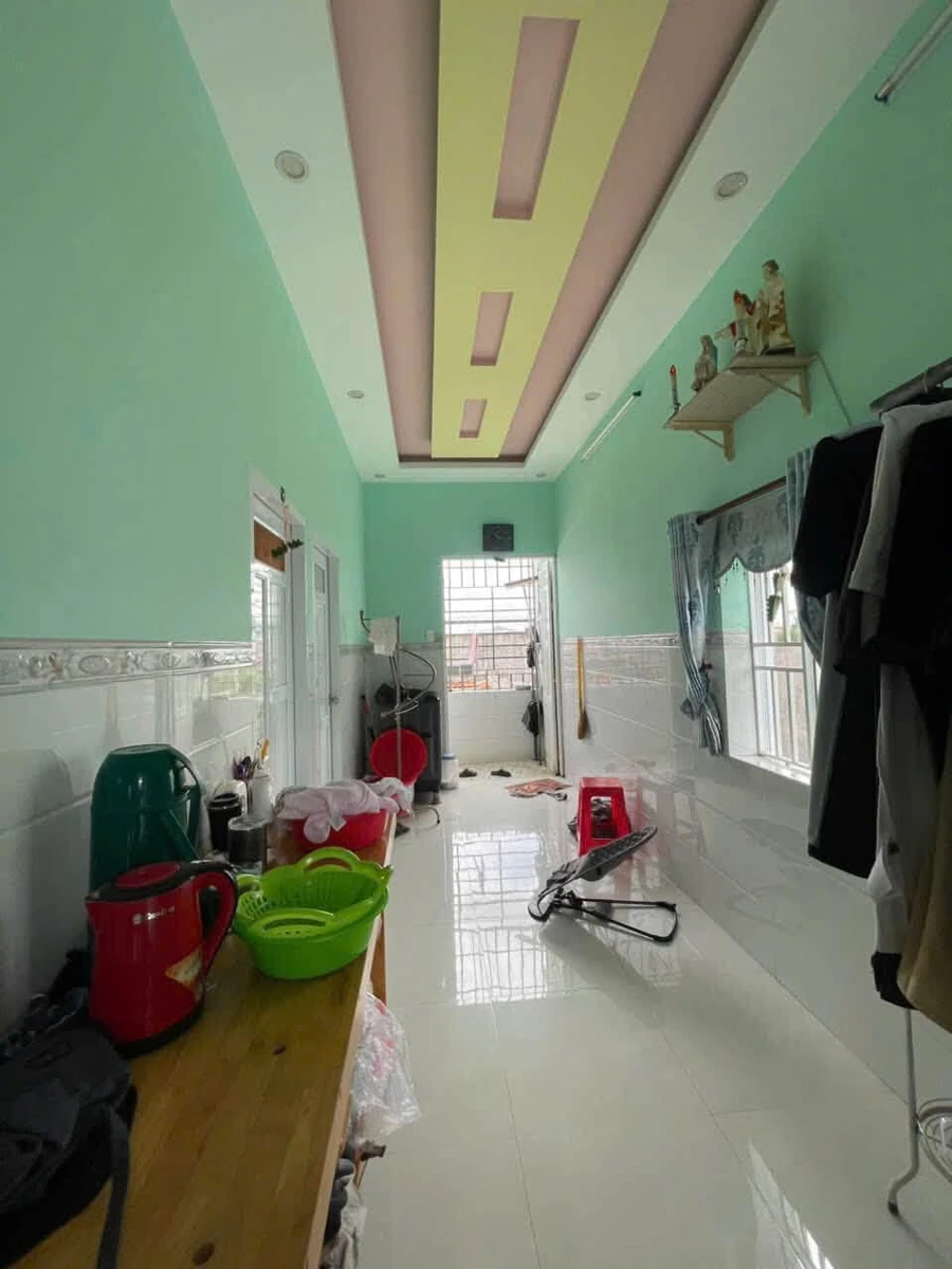 Bán nhà 1 trệt 1 lầu 4 PN 100m2 Long Hải Nhà Bè 2.95 tỷ - Ảnh thu nhỏ 4