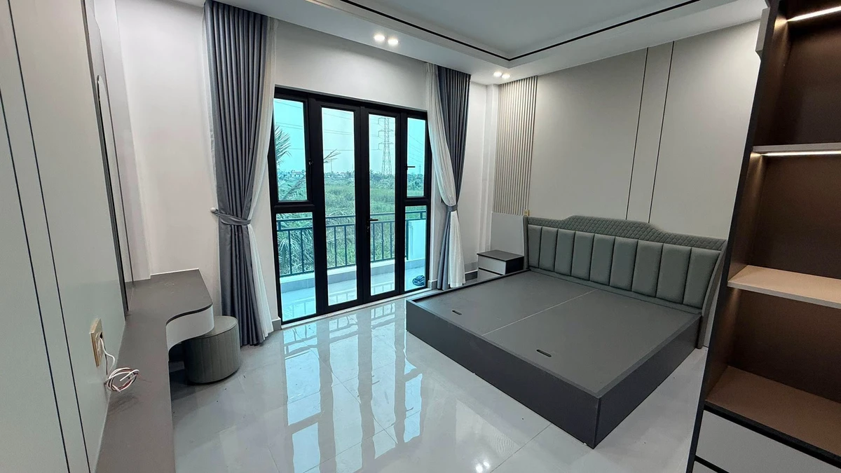 Bán nhà 3,5 tầng 57m2 Hồng Thái giá 2 tỷ - Ảnh thu nhỏ 4