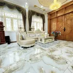 Bán nhà mặt tiền kinh doanh 4 tầng 5PN, 126m² Quận 7 - Ảnh thu nhỏ 1