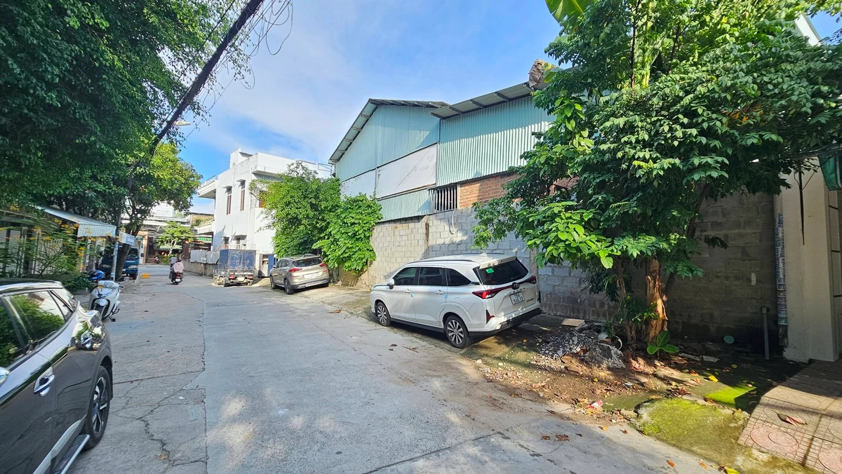 Bán đất Nha Trang Khánh Hòa 1176m2 mặt tiền 75 tỷ - Ảnh 1