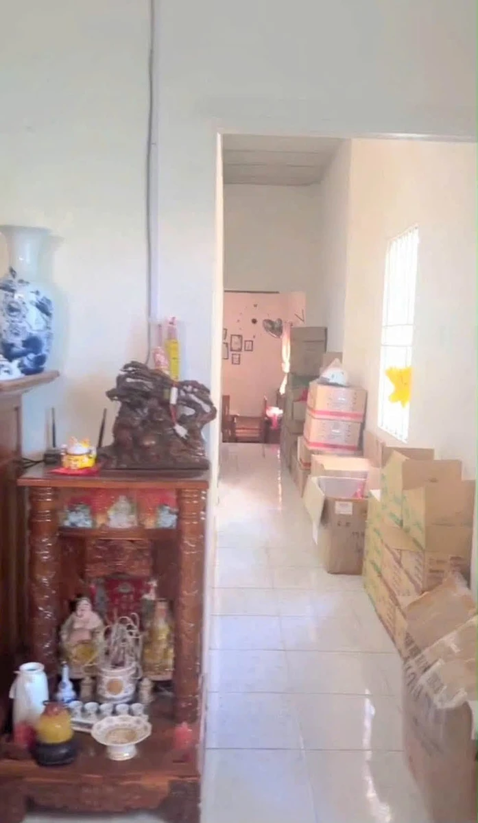 Bán nhà mặt tiền 50m² 2PN có vườn tại Đồng Xoài, giá 1 tỷ 4 - Ảnh thu nhỏ 2
