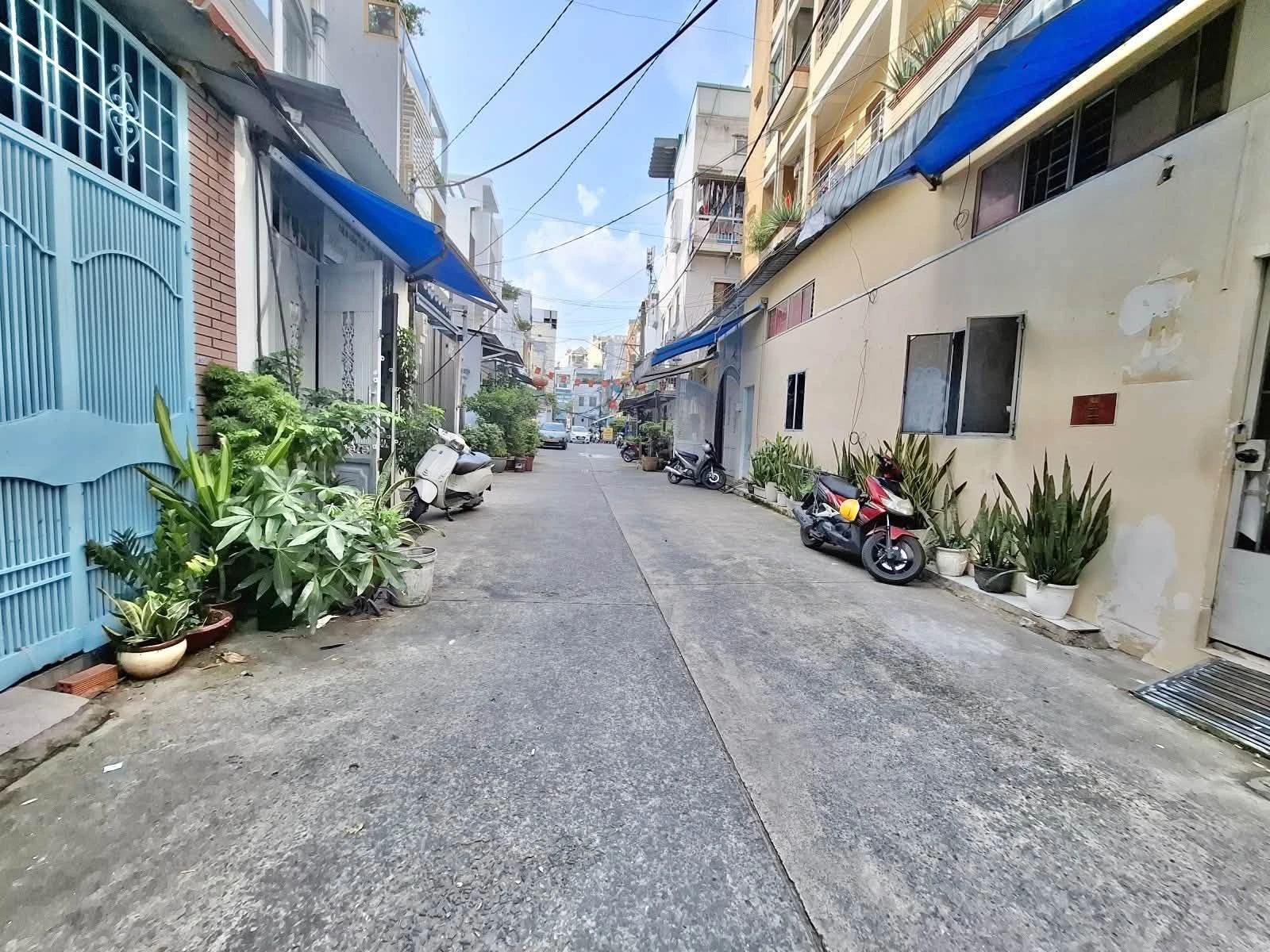Bán nhà cấp 4 hẻm nhựa 6m góc Tô Hiến Thành - Sư Vạn Hạnh, Quận 10, 60m2 - Ảnh 1