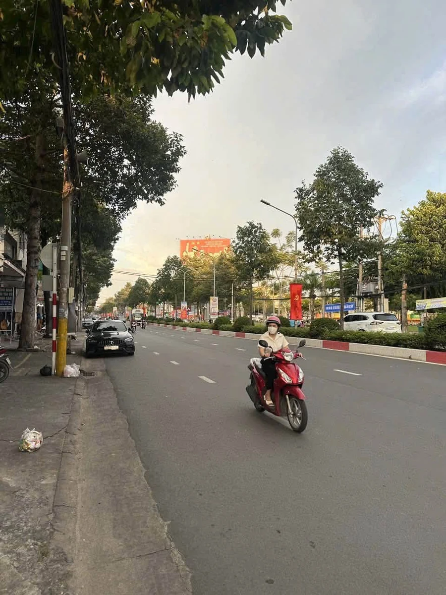 Bán đất mặt tiền Nguyễn Ái Quốc 180m² 13 tỷ 900 - Ảnh thu nhỏ 2
