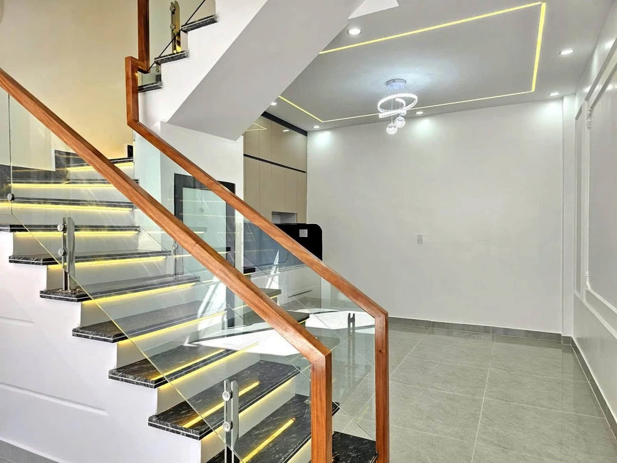 Bán nhà Tôn Đức Thắng 40m² 3 tầng 3,35 tỷ Hải Phòng - Ảnh thu nhỏ 2