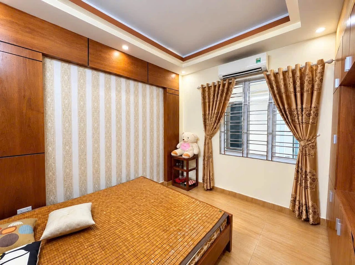 Bán nhà 3 tầng nội thất Thiên Lôi, Quận 1, 40m², 2.86 tỷ - Ảnh thu nhỏ 2