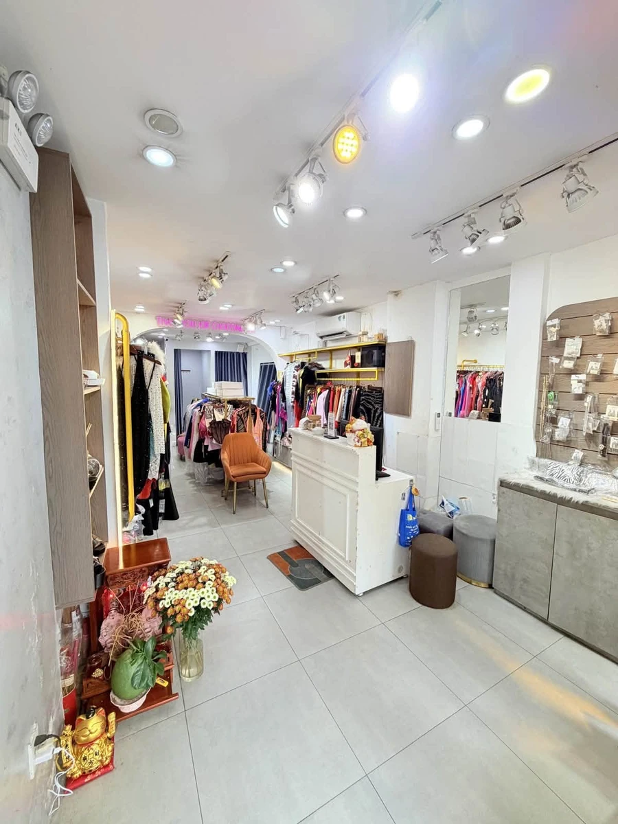 Bán nhà mặt tiền Trần Quang Diệu Quận 3, 50m2, 5 tầng 7PN, chào 18,x tỷ - Ảnh thu nhỏ 3