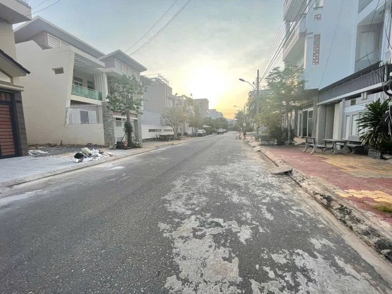 Bán đất thổ cư 100m2 đường Đinh Lễ, Phan Thiết, Lâm Đồng