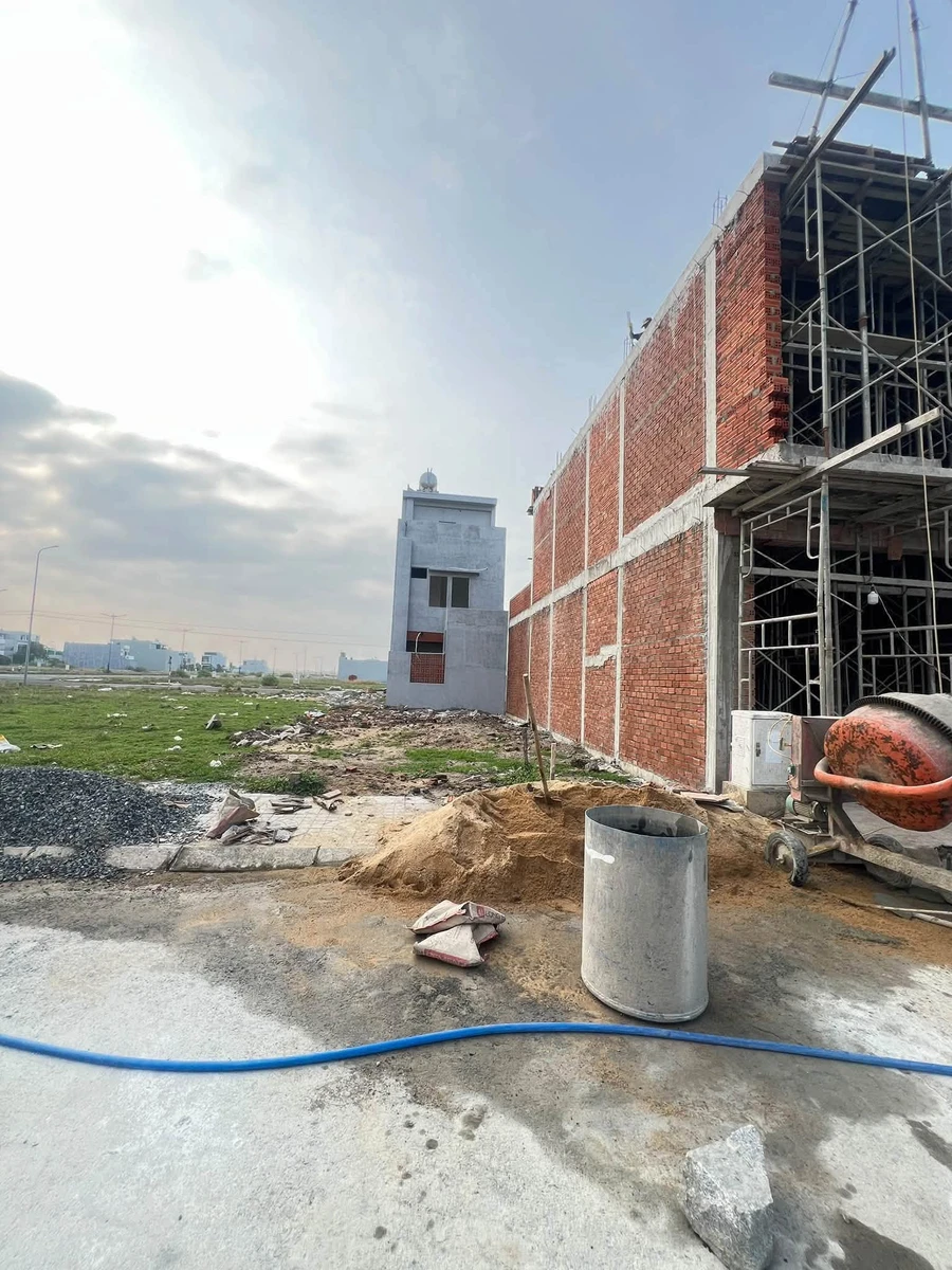Bán đất Phú Đông 78m² giá 1 tỷ 1, sổ đầy đủ gần biển - Ảnh 1