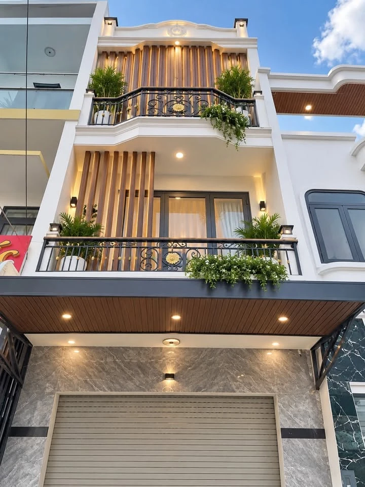 Bán nhà 1 trệt 2 lầu 5 phòng ngủ 72m² Biên Hoà - Ảnh 1