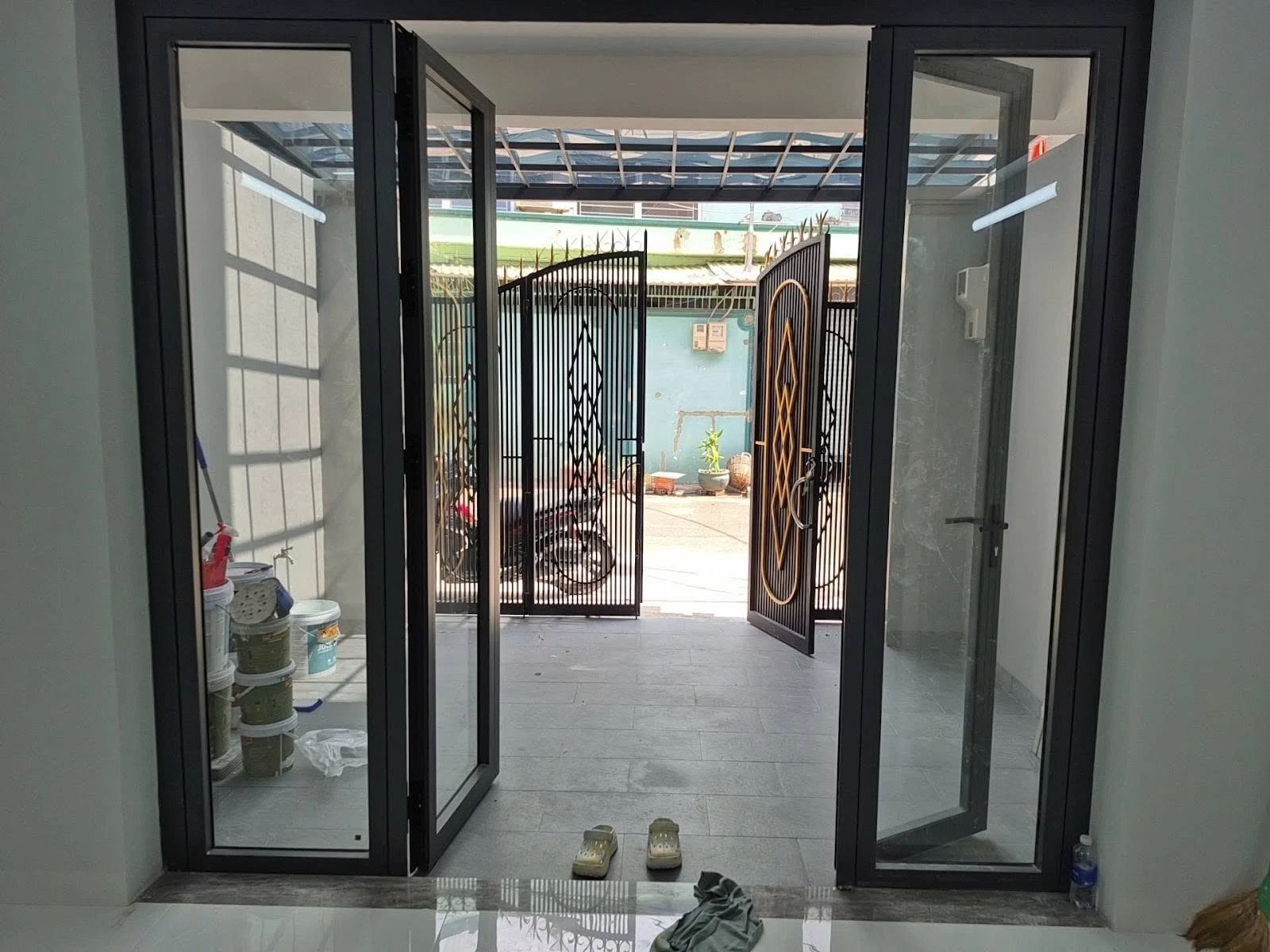 Bán nhà hẻm ô tô 7m lô góc 3 tầng 4x16m đường Tô Hiệu, Tân Phú, giá 8,6 tỷ - Ảnh 1