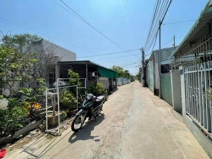 Bán lô đất thổ cư 94m² mặt tiền Phan Thiết