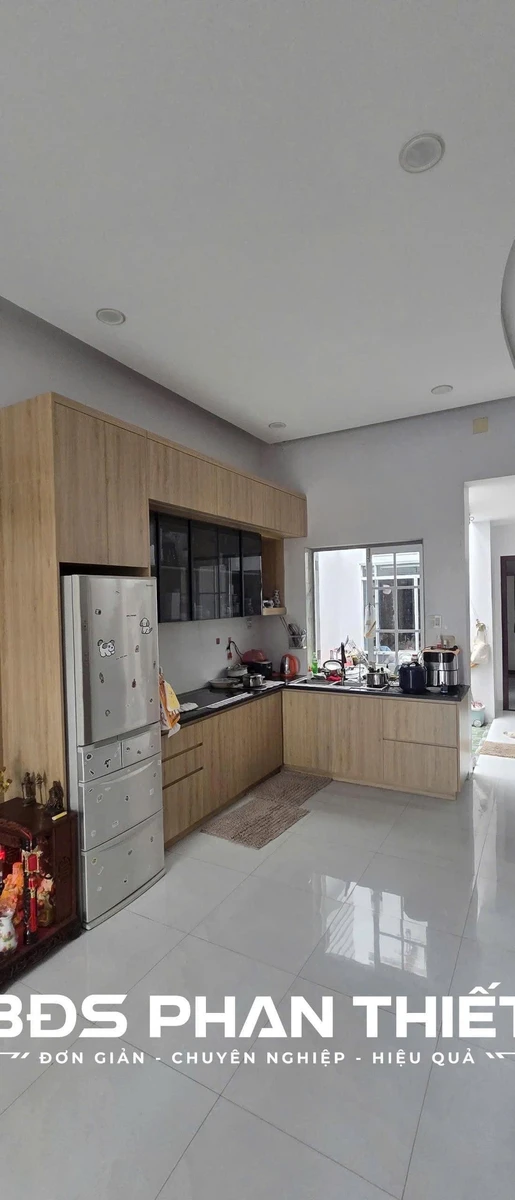 Bán nhà 1 trệt 1 lầu mặt tiền Nguyễn Văn Linh 90m² Phan Thiết - Ảnh 1
