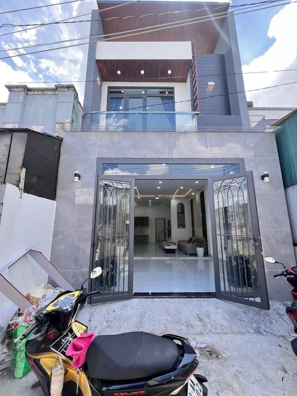 Nhà mới 1 trệt 1 lầu 3 phòng ngủ 77m² Trảng Dài, Đồng Nai