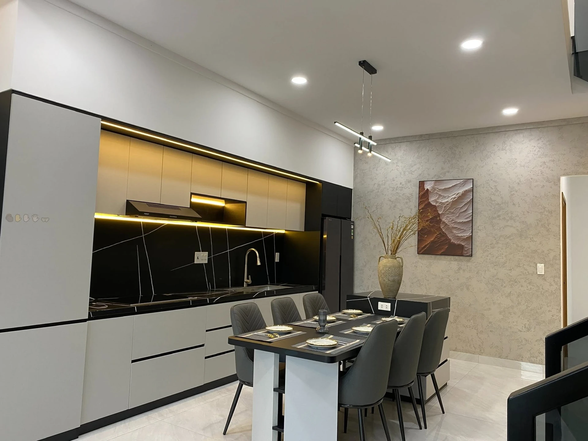 Bán nhà 1 trệt 3 phòng ngủ Long Khánh 2 tỷ 300 - Ảnh 1