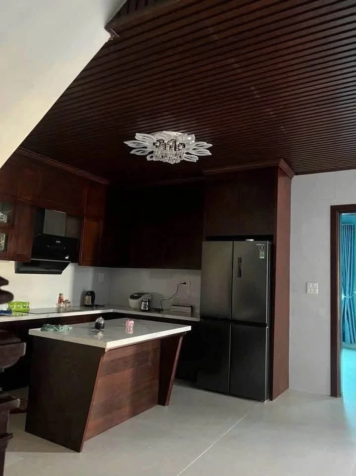 Bán nhà 3 tầng 241m² giá 3 tỷ Chợ Sơn - Ảnh thu nhỏ 2