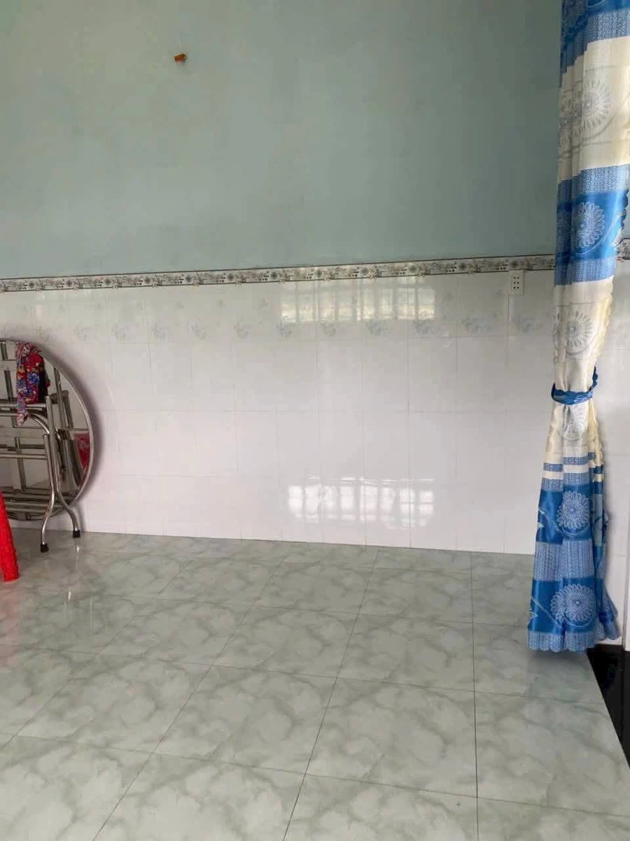 Bán nhà cấp 4 Hòa Phú, 2PN, 134m², 890 triệu - Ảnh thu nhỏ 2