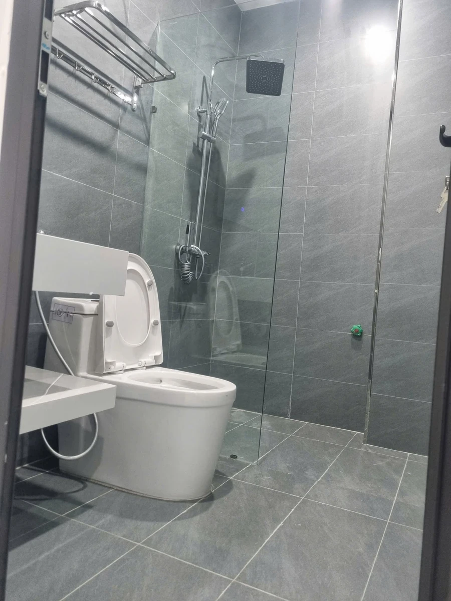 Bán nhà độc lập 4 tầng 56m2, 4PN, Tây Hồ Chí Minh 4.15 tỷ - Ảnh thu nhỏ 5