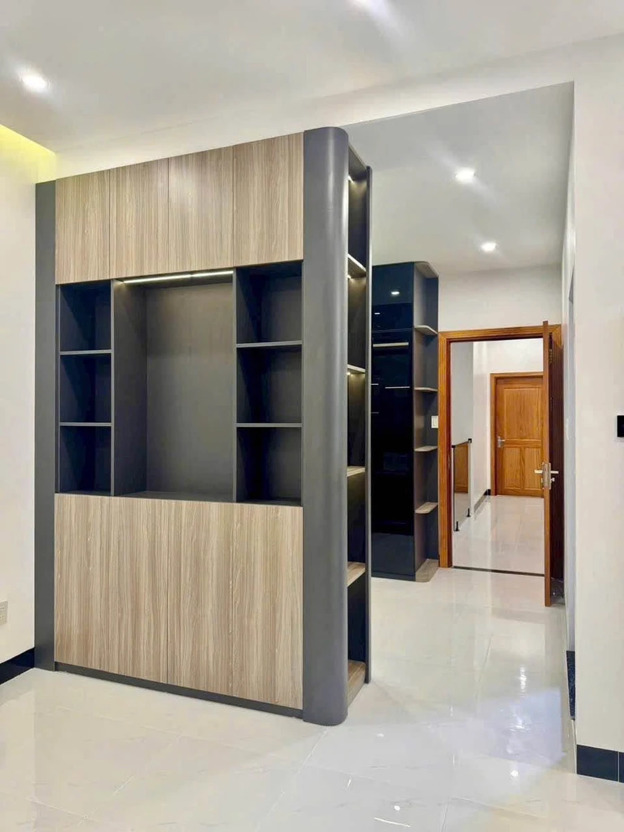 Bán nhà mặt tiền 5PN 81m² Hàm Nghi, Long Xuyên - Ảnh thu nhỏ 4