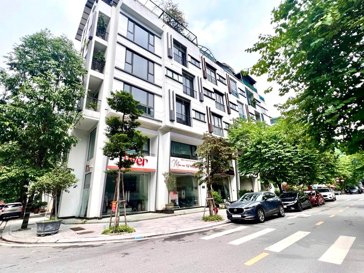 Bán nhà 90m² 6 tầng mặt tiền Văn Phúc 31 tỷ - Ảnh 1