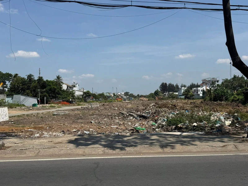 Bán nhà 82,4m2, 2 phòng ngủ gần Hồ Thị Hương 75trieu