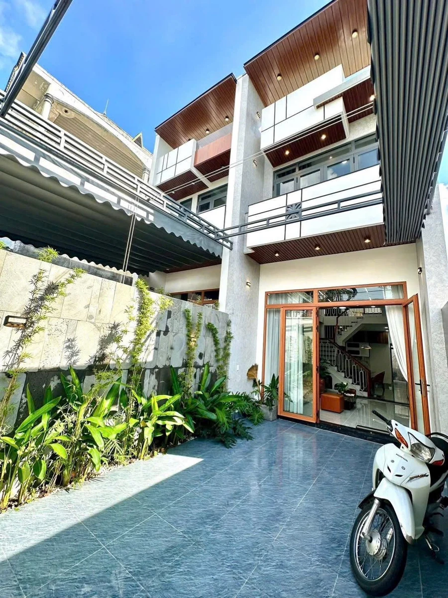 Bán nhà phố 150m2 3 phòng ngủ chợ Phúc Lâm 4 tỷ 479 triệu - Ảnh 1