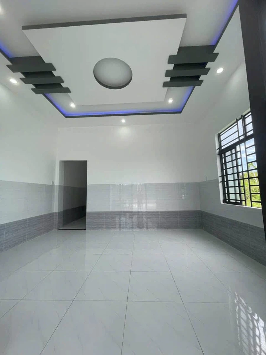 Bán nhà 2 phòng 115m² Nguyễn Chí Thanh, Tây Ninh - Ảnh thu nhỏ 2