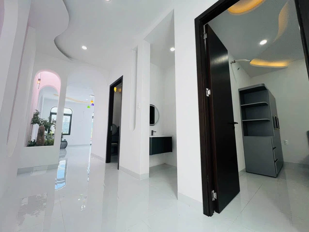 Bán nhà mới xây Phan Thiết 1 tỷ 850 triệu, 2PN, 105m2 - Ảnh thu nhỏ 4