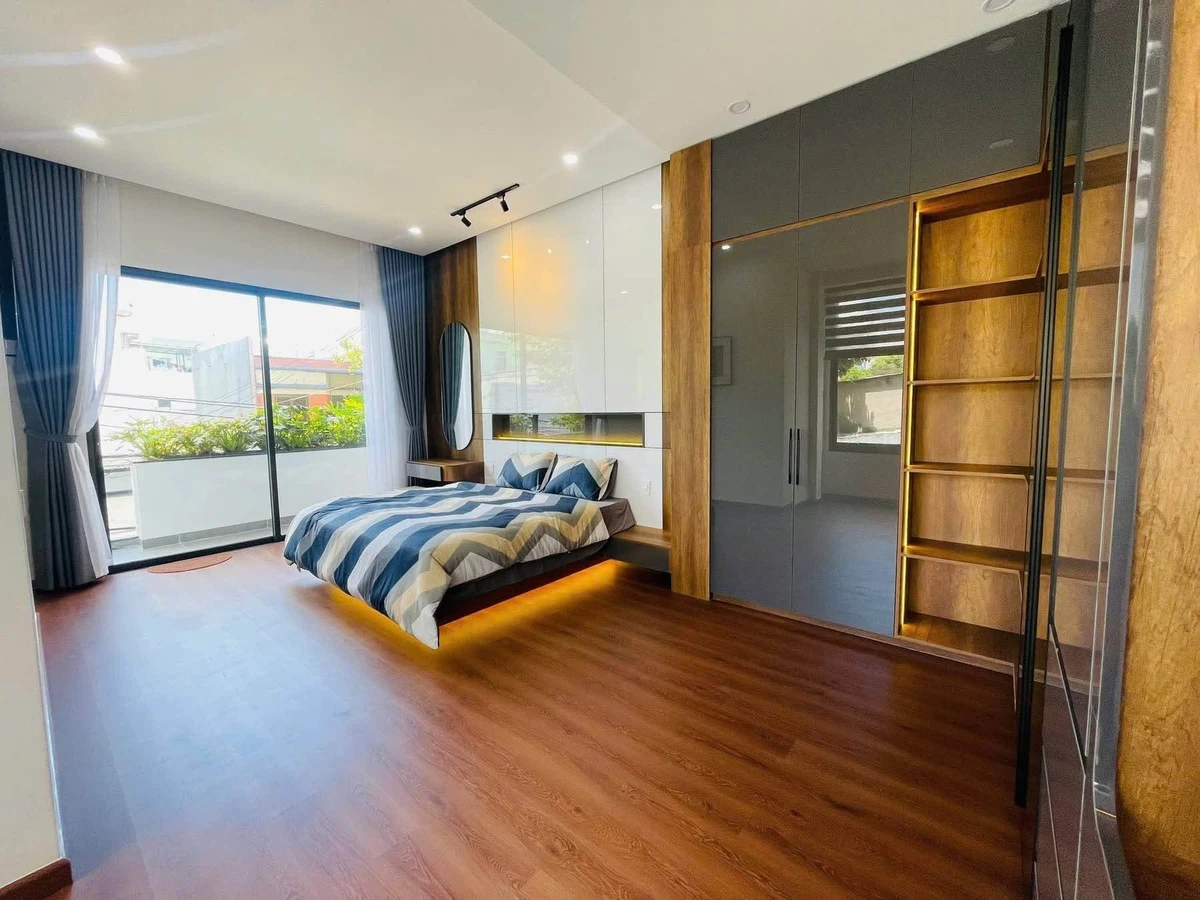 Bán nhà 3 tầng 76.2m2 mặt tiền Nguyễn Phước Nguyên, Quận 1 - Ảnh thu nhỏ 4