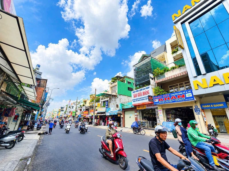Bán nhà 2 tầng 365m2 Thủ Dầu Một, Nguyễn Minh Khai nhakietsontra