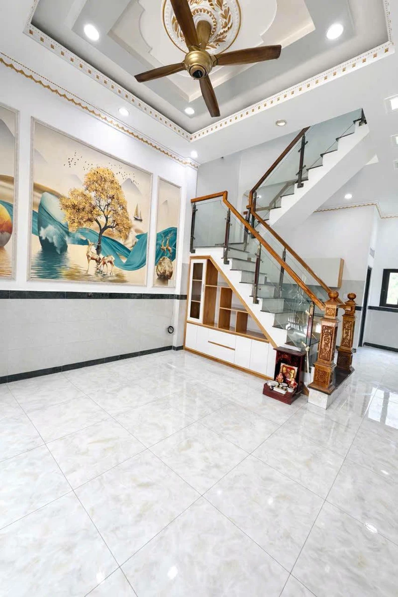 Bán nhà Thái Hòa Tân Uyên 40m2, 2 PN, 1 tỷ 50 - Ảnh thu nhỏ 2