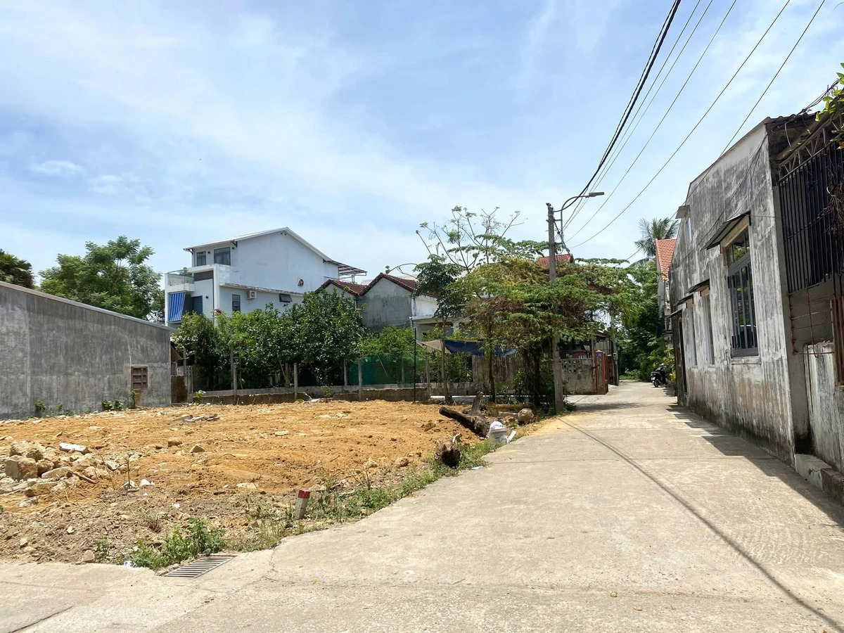 Bán đất 3 mặt tiền 128.8m² Phường Kim Long 2.8 tỷ - Ảnh thu nhỏ 4