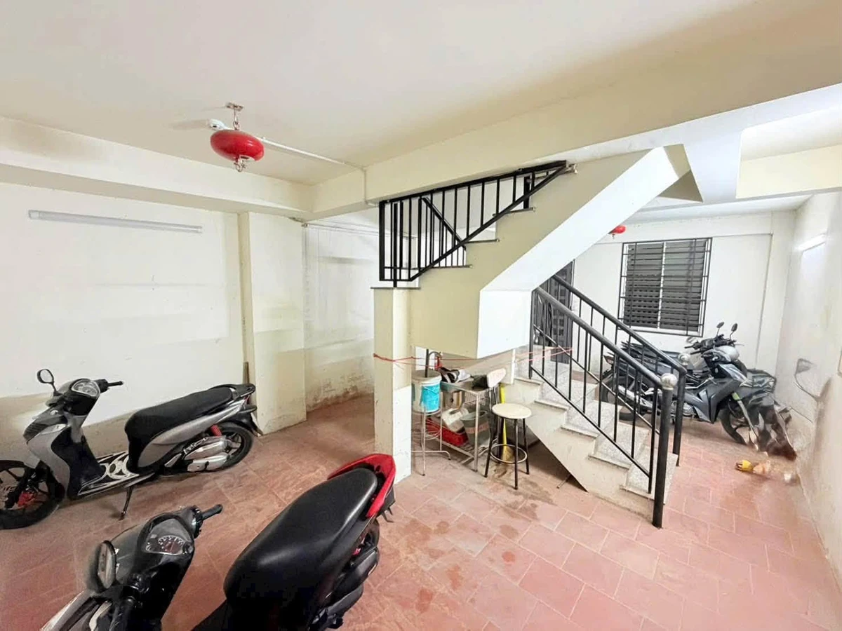 Bán nhà 42m2, 6 tầng, cho thuê 8 căn hộ dịch vụ, Tân Bình, 9.9 tỷ - Ảnh thu nhỏ 4