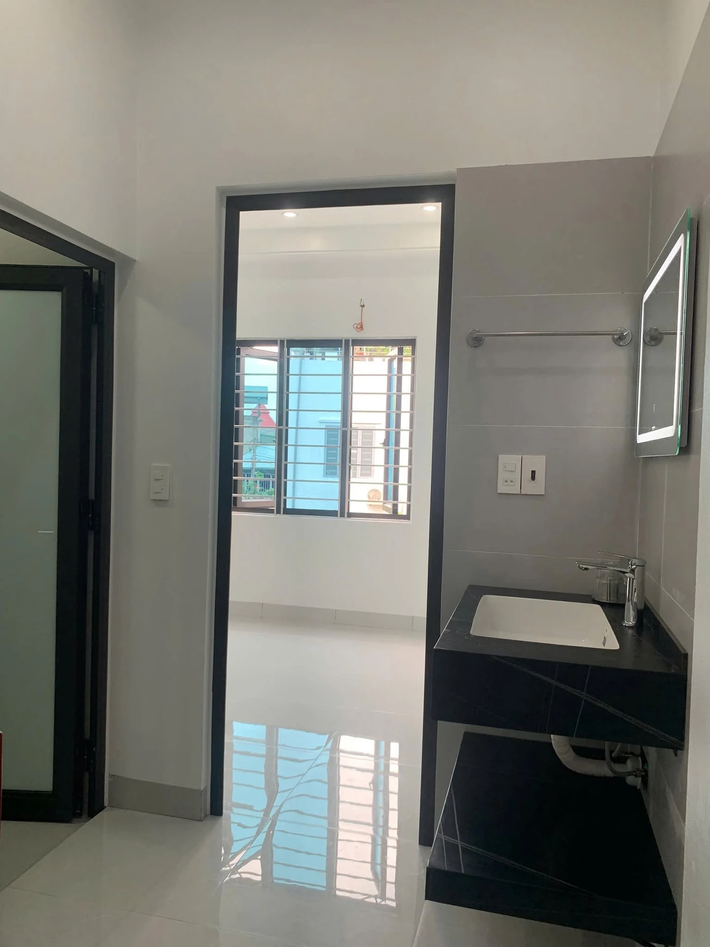 Bán nhà 3 tầng 43.7m2 Nhị Châu, Hải Phòng 1.92 tỷ - Ảnh 1