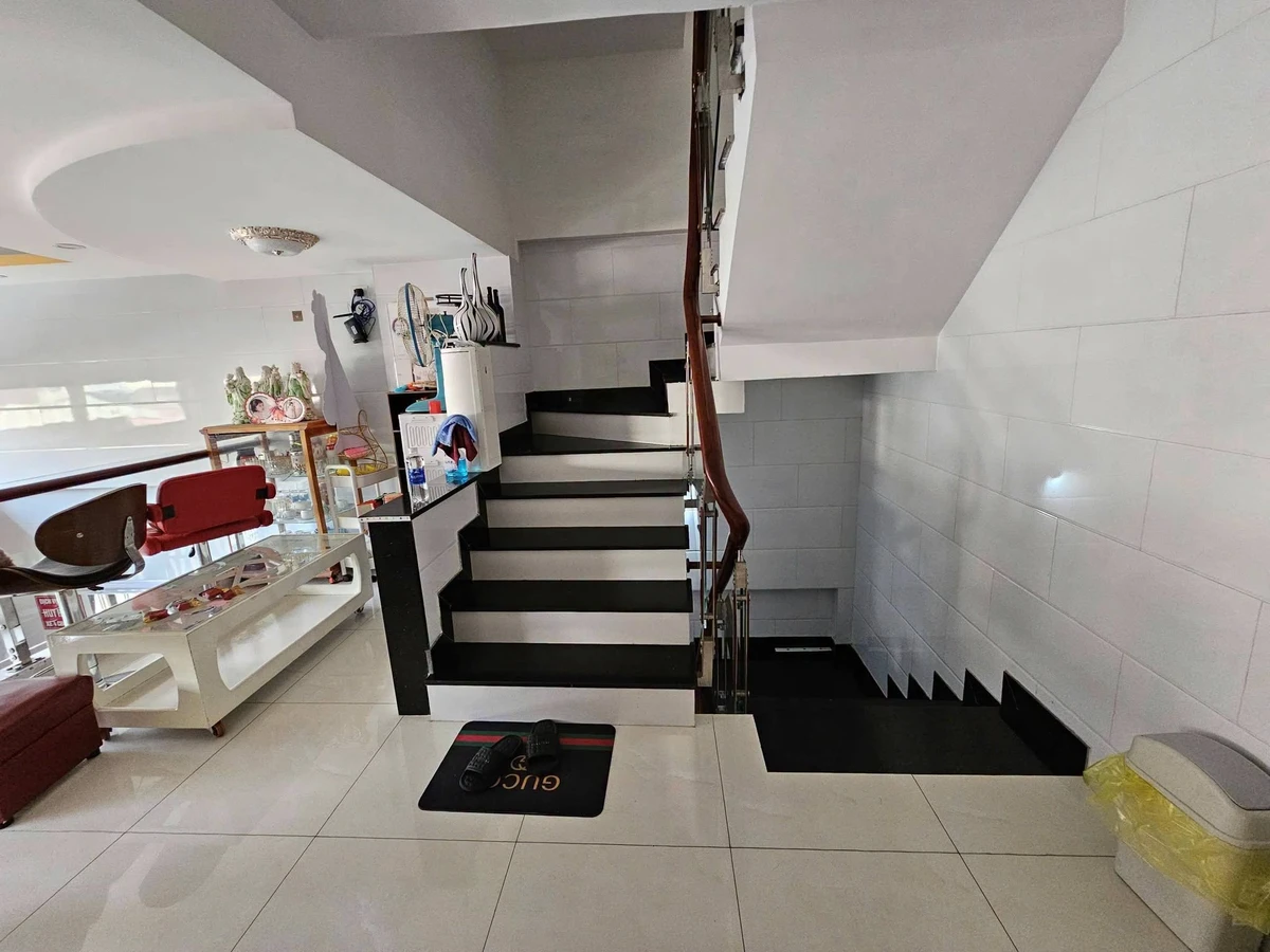 Bán nhà phố Đà Lạt 150m² Hai Bà Trưng - 5,6 tỷ - Ảnh thu nhỏ 3