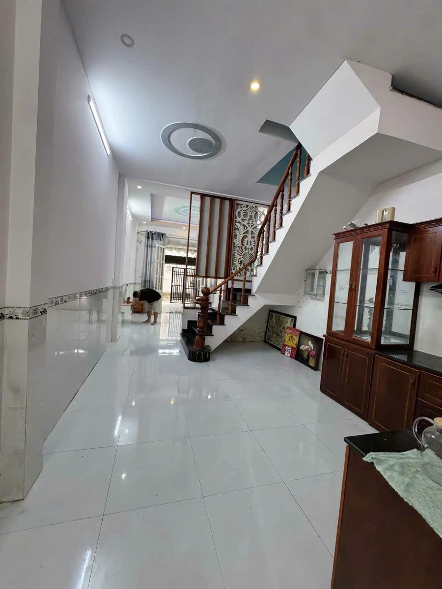 Bán nhà 70m² 3 phòng ngủ Phường Bửu Hoà - Ảnh thu nhỏ 4