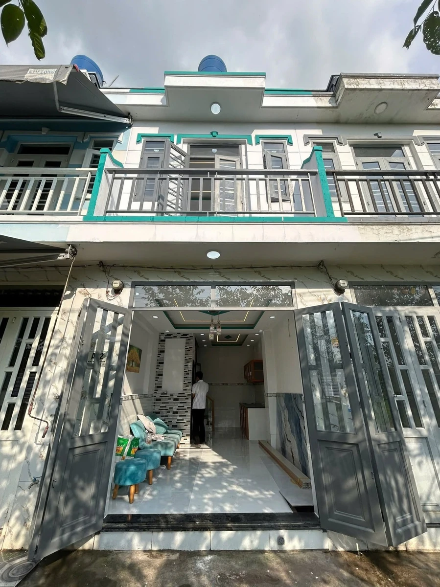 Bán nhà liền kề 4x8m, 2PN, 480 triệu đường Nguyễn Văn Búa - Ảnh 1