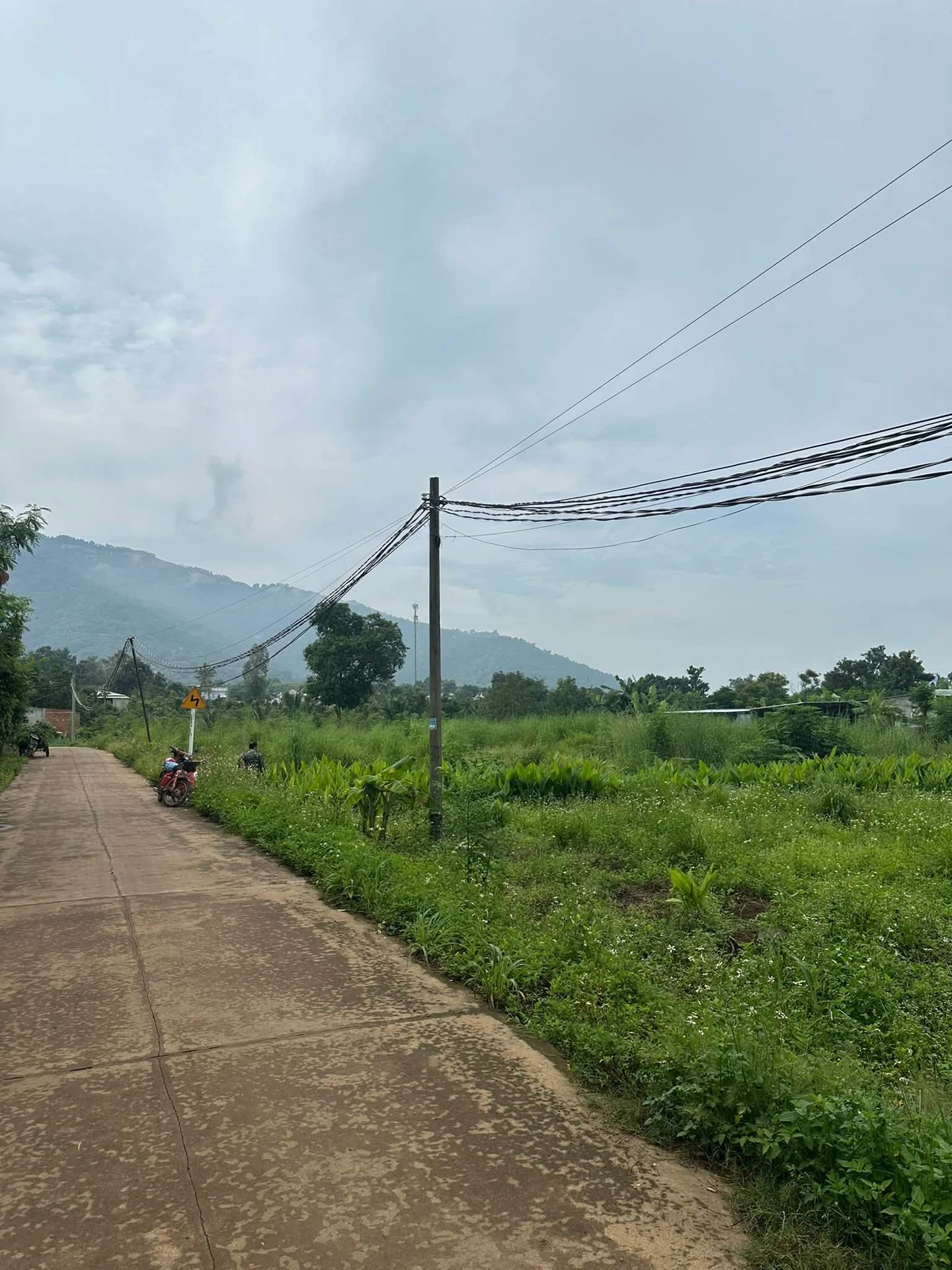 Bán đất thổ cư 5x35m view núi gần Nhà thờ Gia Lào, Xuân Lộc, Đồng Nai giá 550 triệu - Ảnh 1