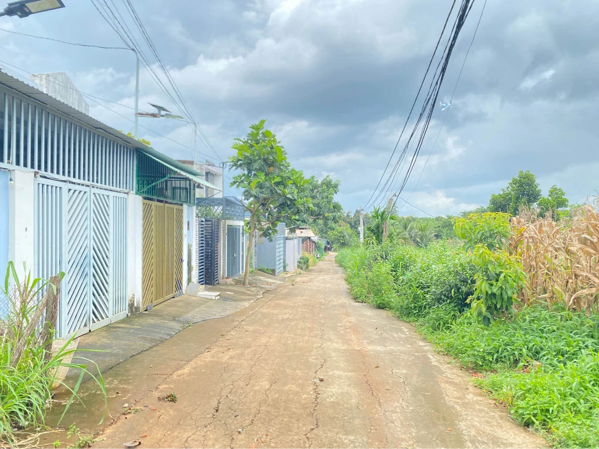 Bán đất thổ cư 150m² Hóc Môn 1 tỷ 650 - Ảnh 1