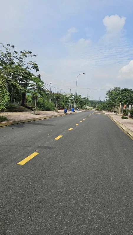 Bán nhà 2 mặt tiền Lý Nam Đế, Trảng Bom, 252m², 1 tỷ 8
