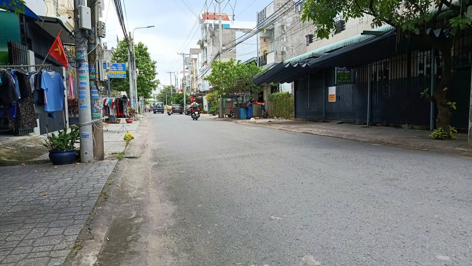 Bán nhà 1 trệt 1 lầu 80m2 gần Nguyễn Bỉnh Khiêm, Quận 7 - Ảnh 1