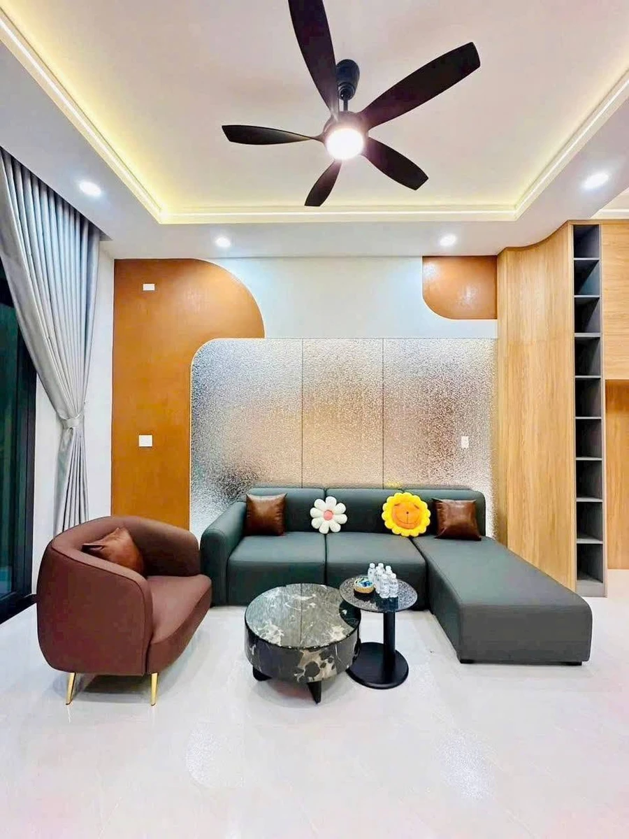 Bán nhà phố 100m² 3 phòng ngủ Hố Nai 4.25 tỷ - Ảnh thu nhỏ 2