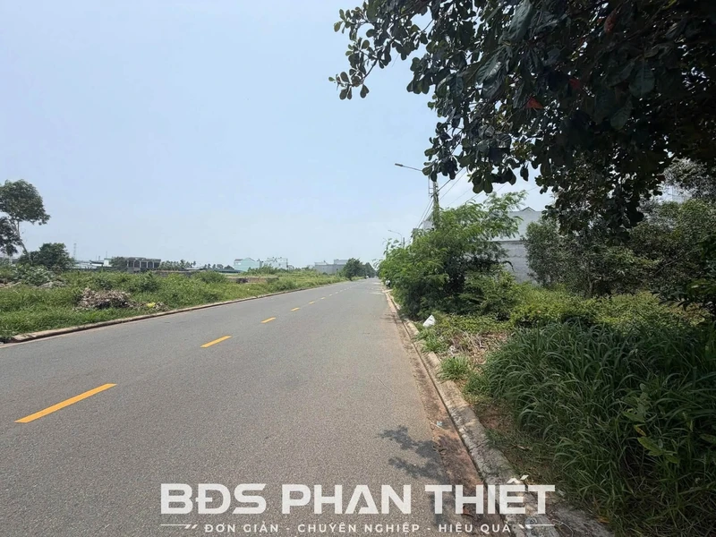 Bán đất mặt tiền Đào Duy Từ, Phú Thủy 115m2 thổ cư có nhà kho, giá 3,8 tỷ