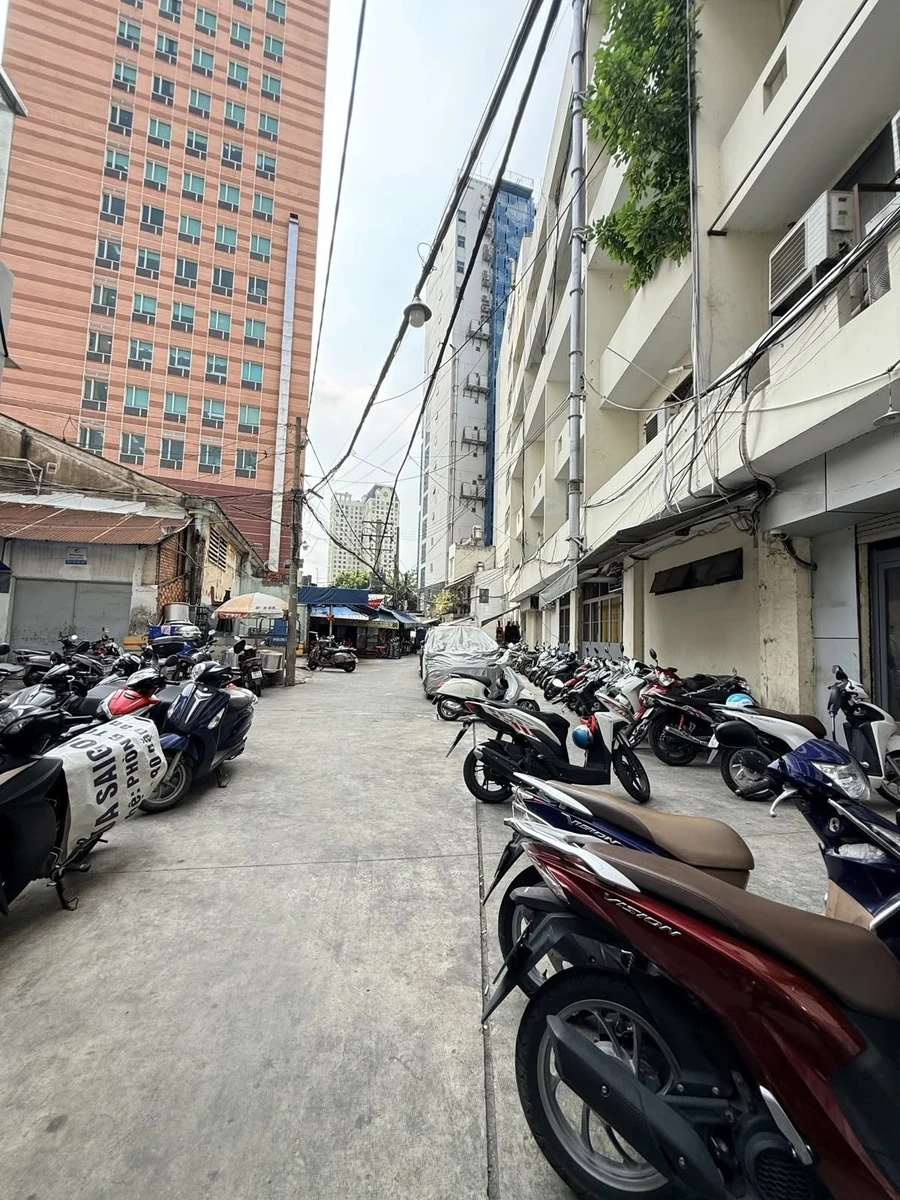Bán nhà hẻm 3m Bến Chương Dương, Quận 1, 31m², 3 tầng 3PN, nhỉnh 8 tỷ - Ảnh thu nhỏ 2