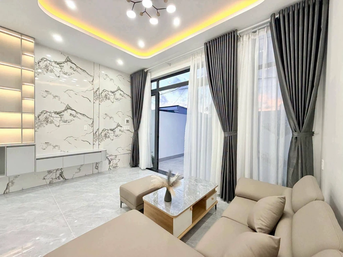 Bán nhà mặt tiền đường Nguyễn Huy Tưởng, Rạch Giá, 89m², 2PN, tặng full nội thất, giá 1,65 tỷ - Ảnh thu nhỏ 5