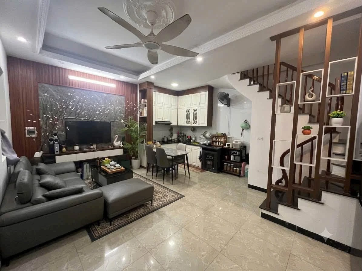 Bán nhà phố 5 tầng 40m² Yên Nghĩa, gần 6 tỷ - Ảnh thu nhỏ 3
