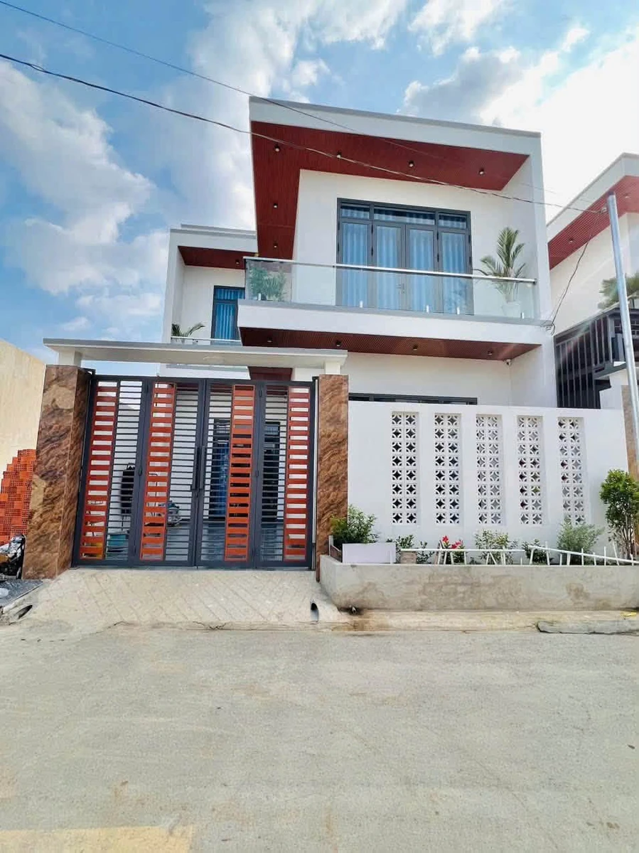 Bán biệt thự song sinh 7x15m, 3PN, gần trạm thu phí Bửu Long, Biên Hòa, giá 1,85 tỷ - Ảnh 1